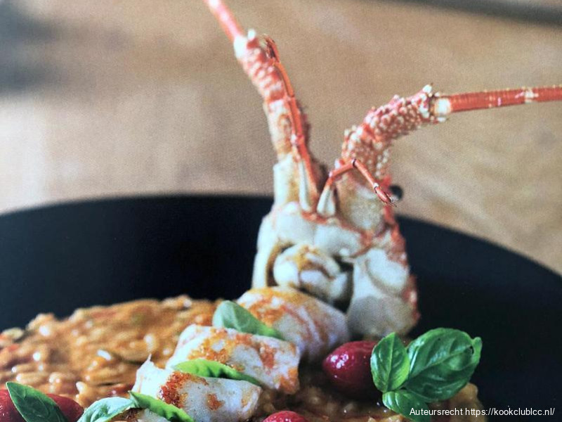 Langoustines met gerookte tomatenrisotto